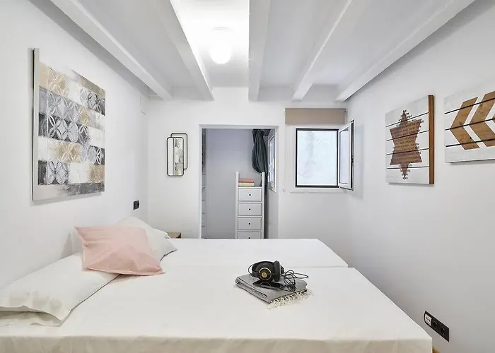 Bebarceloner Eixample Duplex Apartment Barcelona