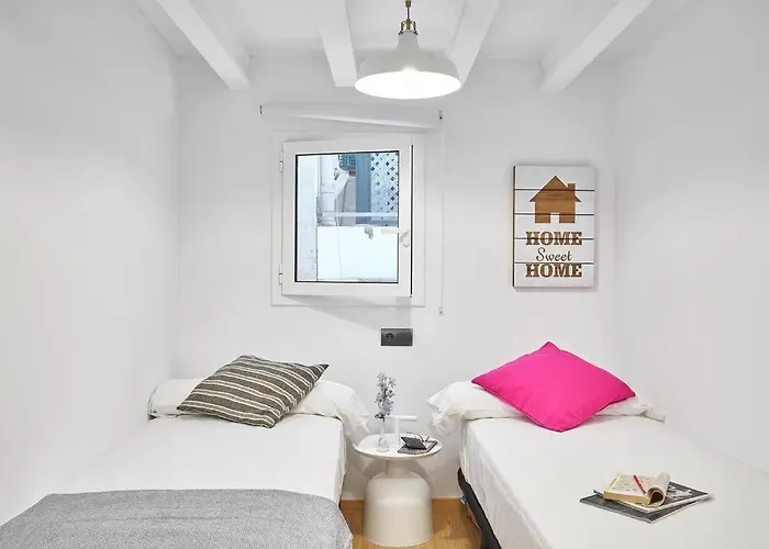Bebarceloner Eixample Duplex Apartment