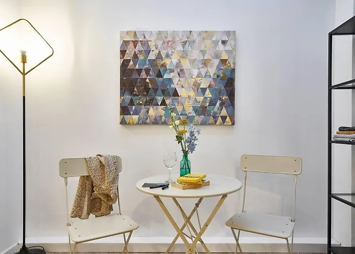 Bebarceloner Eixample Duplex Apartment Barcelona